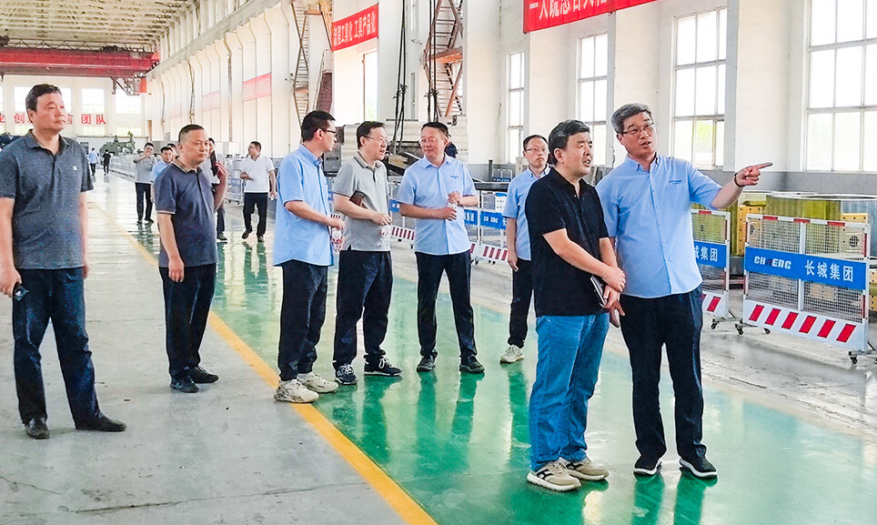 政企校聯(lián)動促發(fā)展 高端制造謀新篇，熱烈歡迎哈爾濱工業(yè)大學(xué)考察團蒞臨長城鑄鋼調(diào)研指導(dǎo)